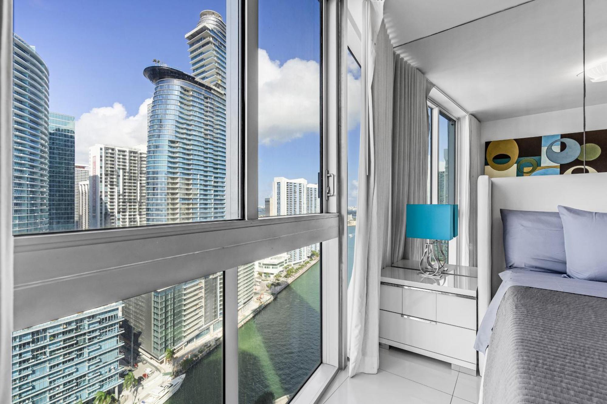 Luxurious Condo At Icon With Views Miami Kültér fotó